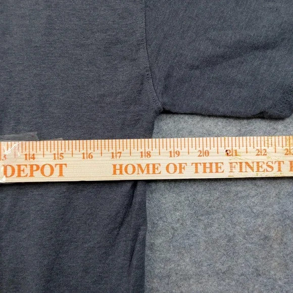 Champion Shirt Mens Medium Gray V Neck Short Sleeve Athletic Tee Casual - Picture 5 of 6